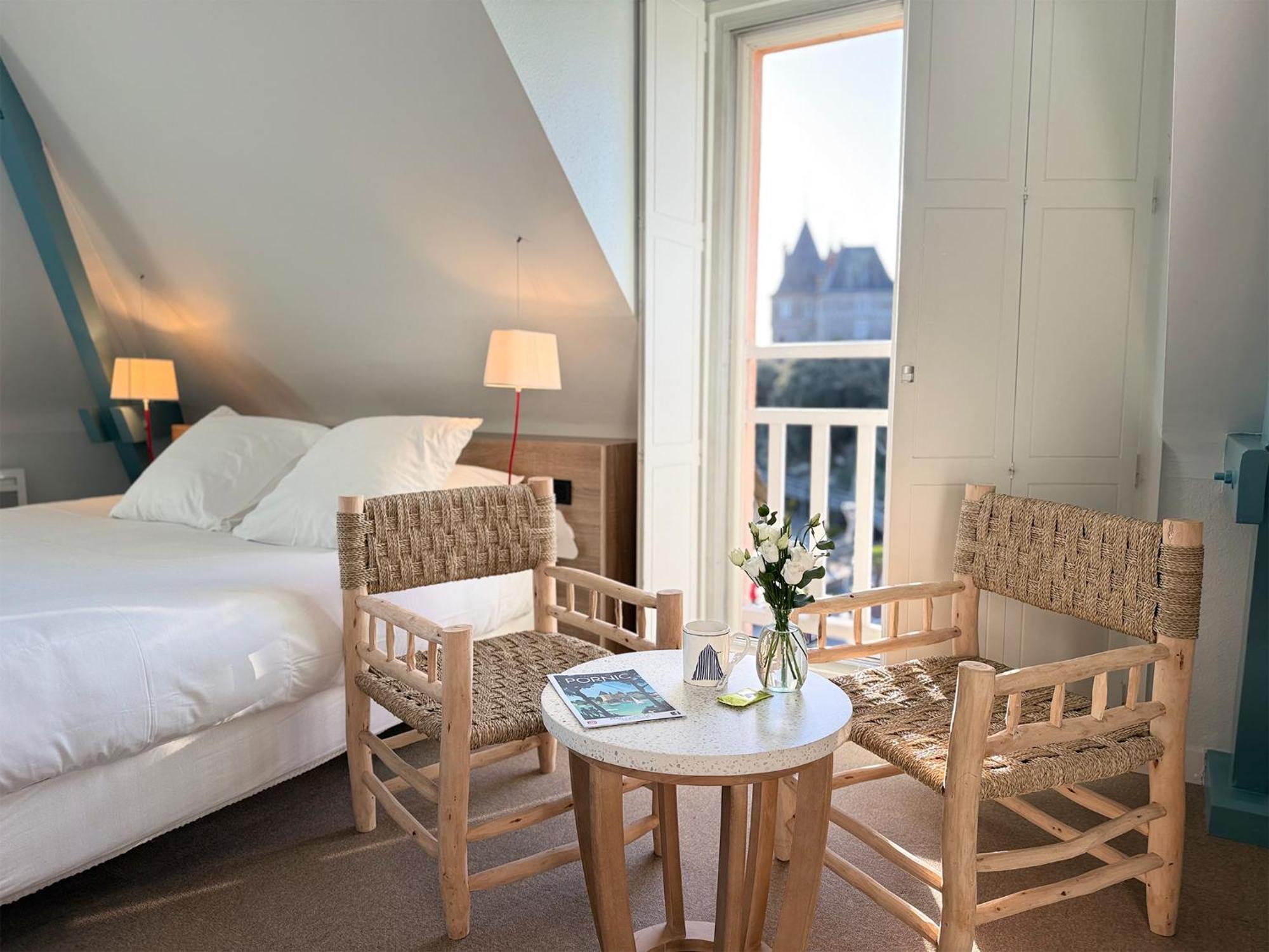 Hotel Beau Soleil ปอร์นิก ภายนอก รูปภาพ