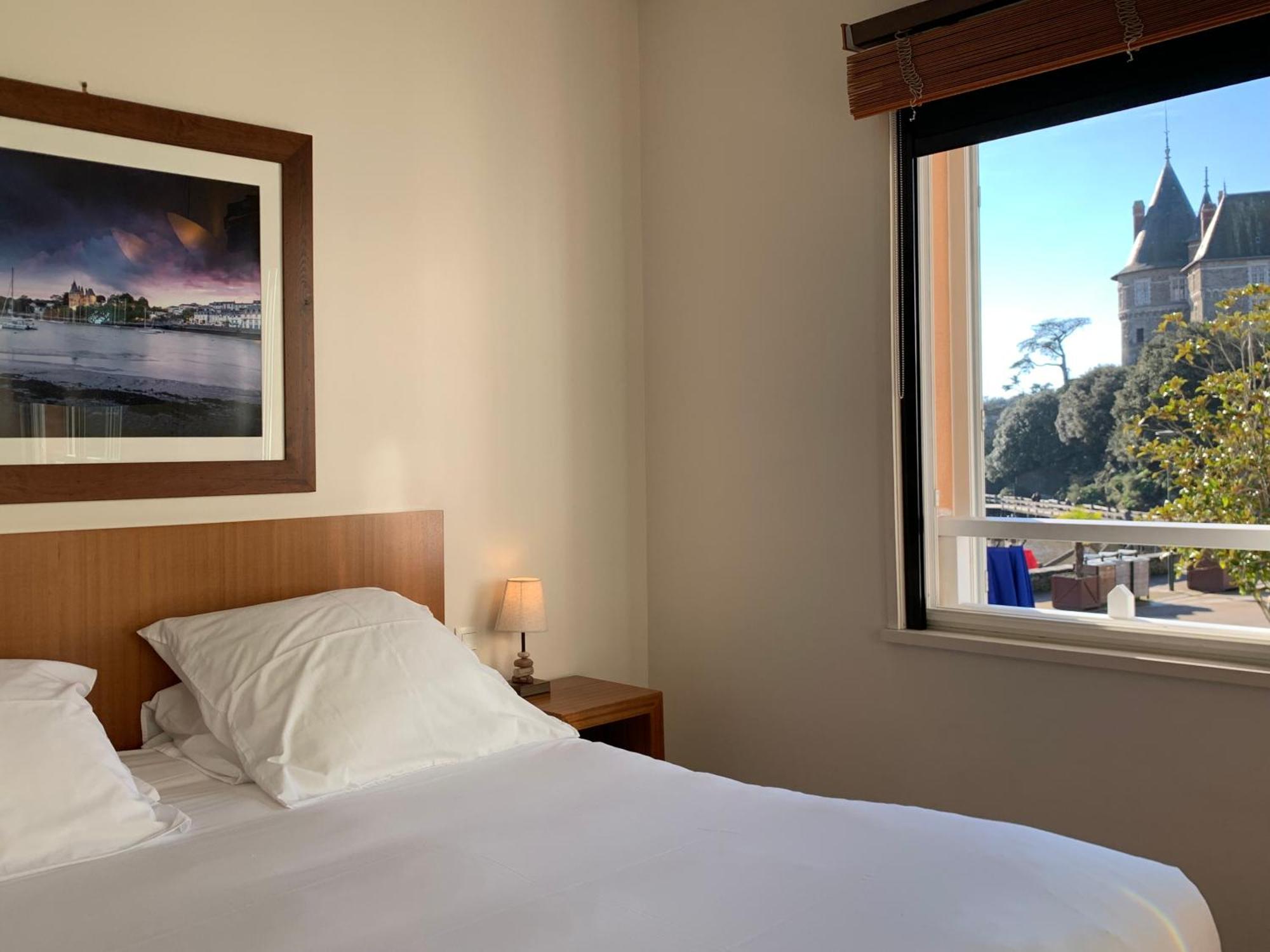 Hotel Beau Soleil ปอร์นิก ภายนอก รูปภาพ